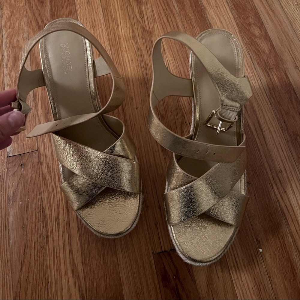 Michael Kors sandals, only worn once, size 8